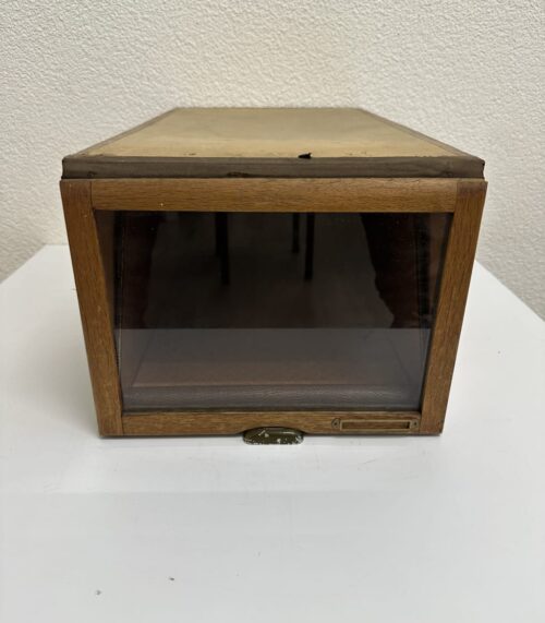 Vintage Schubladenschrank mit Glastüren aus Holz