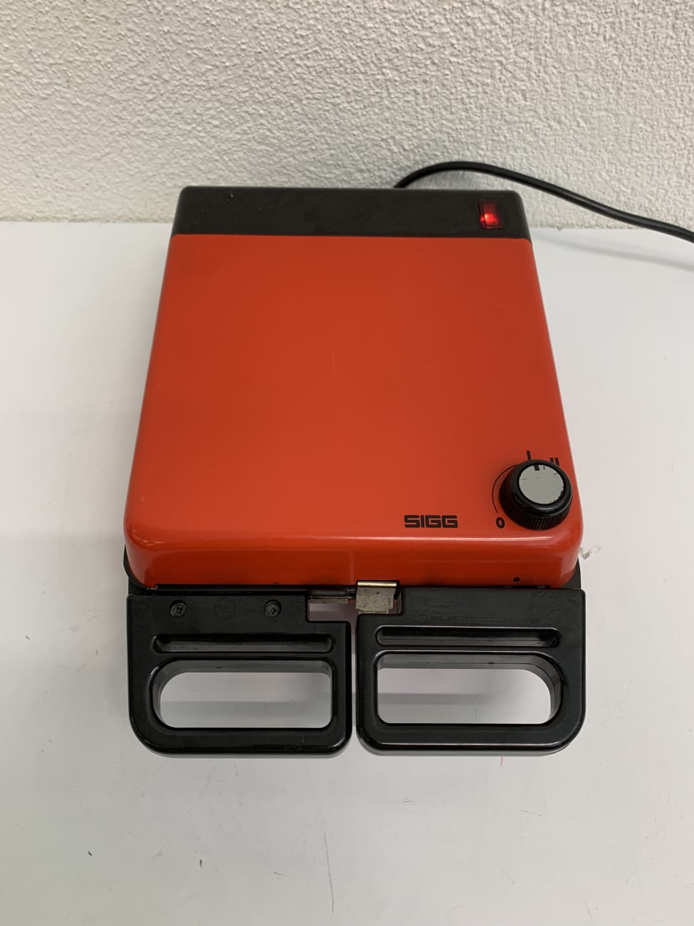 Vintage SIGG Waffeleisen rot mit wechselbaren Platten