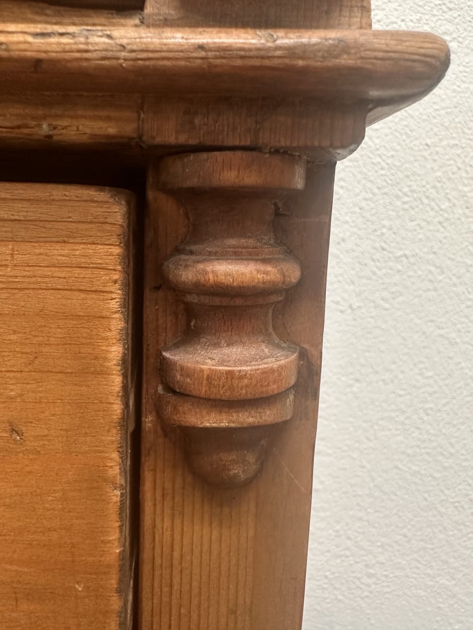 Vintage Kommode aus Holz mit 4 Schubladen von 1972