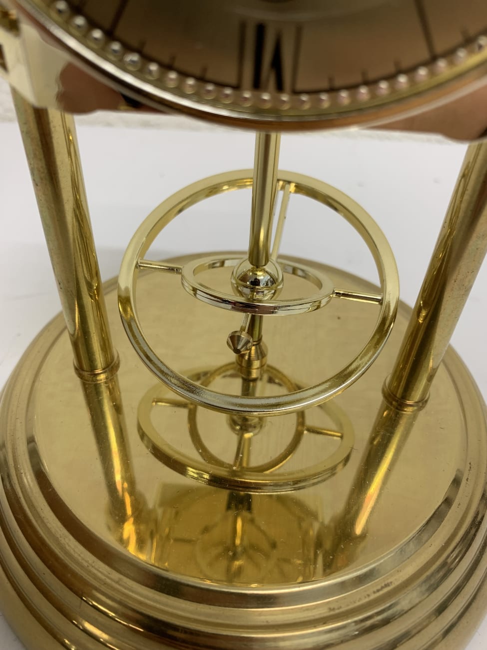 Vintage Haller Tischuhr mit Glashaube aus Deutschland