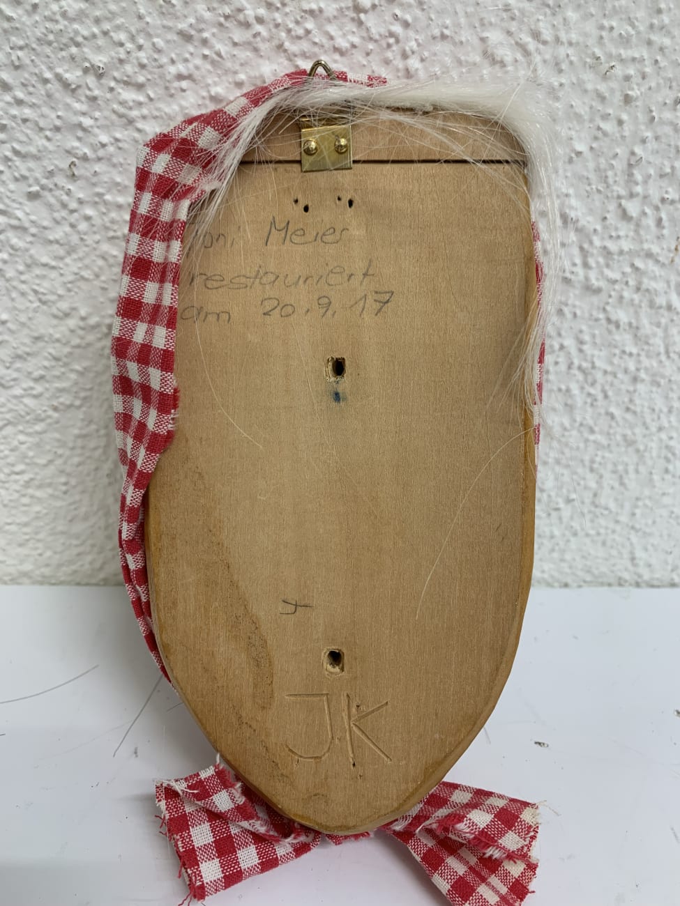 Holz Dekofiguren Kopfpaare mit Mütze und Tuch handgeschnitzt