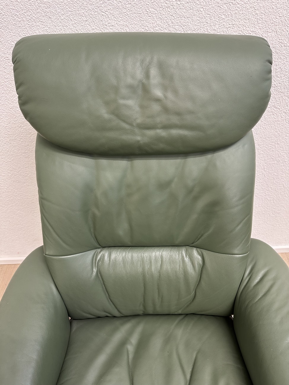 Vintage Drehsessel mit Ottoman in Dunkelgrün