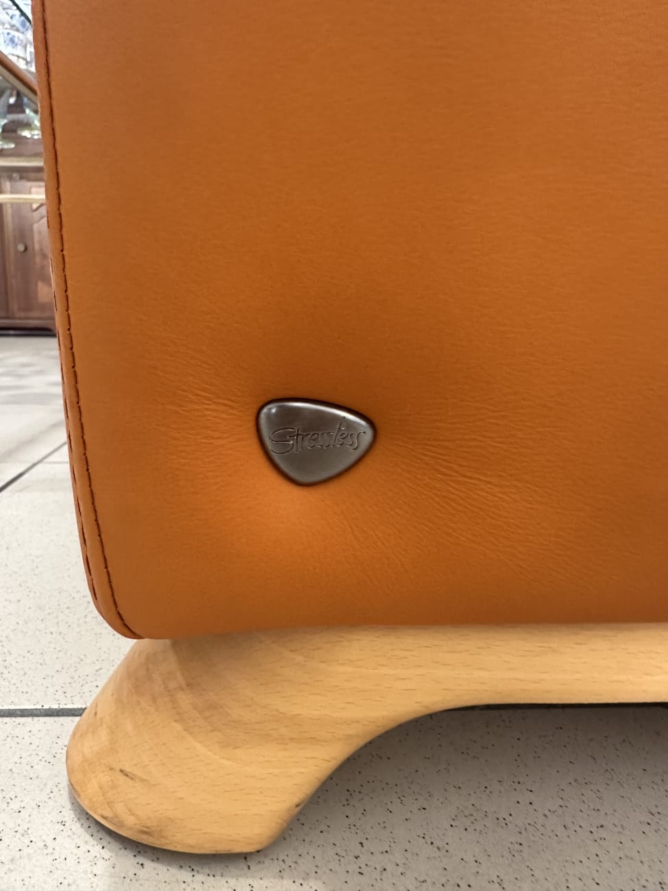 Stressless 3-Sitzer Sofa in kräftigem Orange